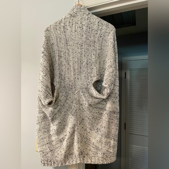 Moth Anthropologie Sleeveless Cocoon Sweater - Picture 3 of 7